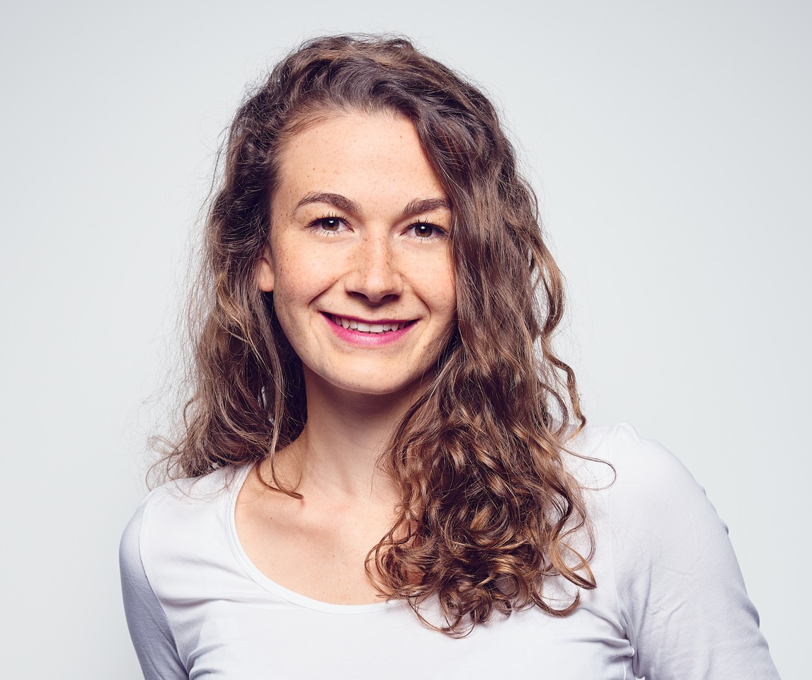 Dermatologist,  Emma Widmer